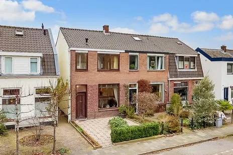 Hoekwoning te koop: Van Reenenweg 87, Centrumschil-Noord Zeist