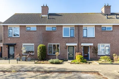 Tussenwoning te koop: Van Reesstraat 15, Centrum Oosterhout (Nb)
