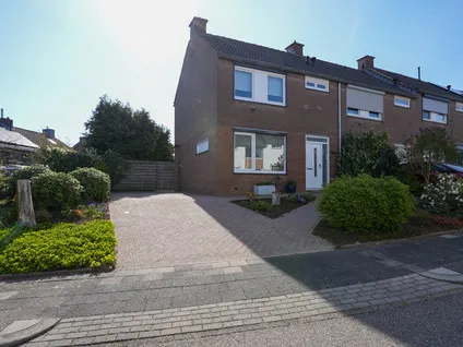 Hoekwoning te koop: Van Renessestraat 19, Vijlen Vijlen