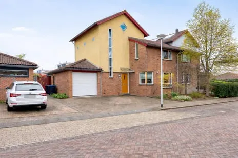 Twee-onder-één-kap te koop: van Ruysdaellaan 54, Oosteindsche Ackers Bergschenhoek