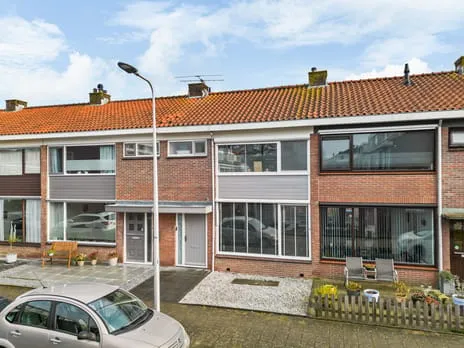Tussenwoning te koop: van Speijkstraat 5, Bodegraven