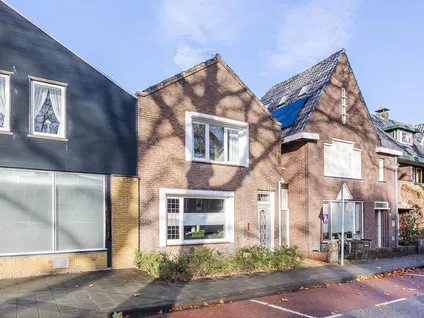 Twee-onder-één-kap te koop: van Steenbergenlaan 3, Binnenstad-Java Terneuzen