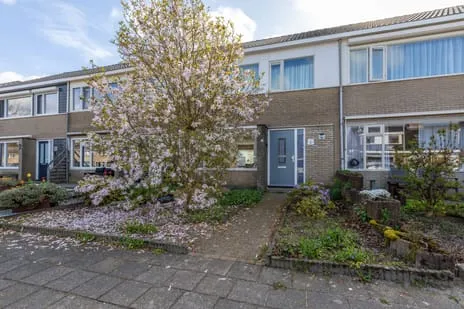 Tussenwoning te koop: Van Stolbergstrjitte 31, Kootstertille Kootstertille