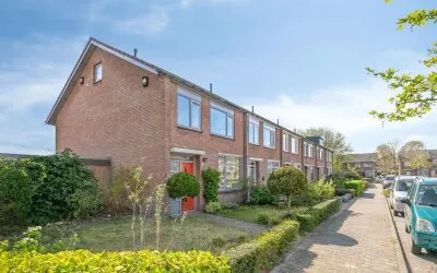 Tussenwoning te koop: Van Tetterodestraat 38, Tilburg