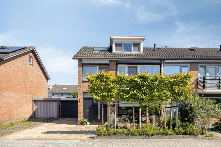 Tussenwoning te koop: Van Tetterodestraat 70, Quirijnstok Noord-West Tilburg
