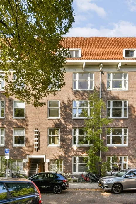 Appartement te koop: Van Tuyll van Serooskerkenweg 16-1, Van Tuyllbuurt Amsterdam