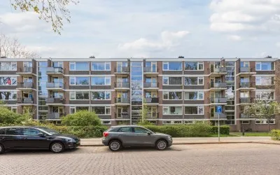 Appartement te koop: Van Uvenweg 122III, De Buurt-West Wageningen