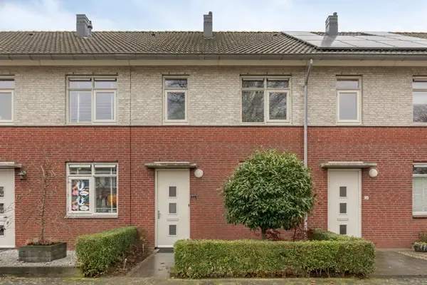 Tussenwoning te koop: van Vessemstraat 21, Baardwijk Waalwijk