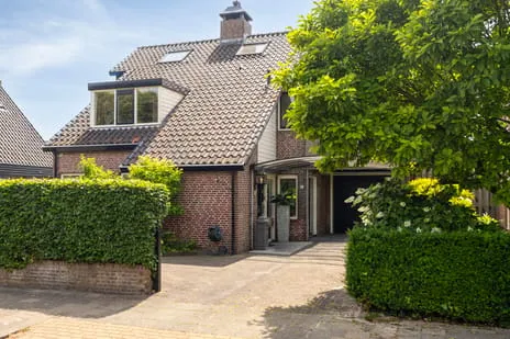 Vrijstaande woning te koop: Van Vredenburchlaan 71, Beemdenbuurt Bergschenhoek