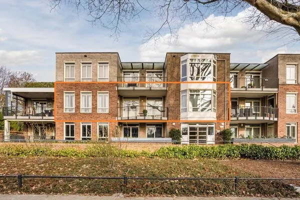 Appartement te koop: Van Vroonhovenlaan 32, Veldhoven