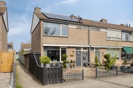 Hoekwoning te koop: van Weerden Poelmanstraat 108, Straakven Helmond