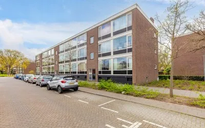 Appartement te koop: Van Wijngaardenlaan 68, Groot IJsselmonde Rotterdam