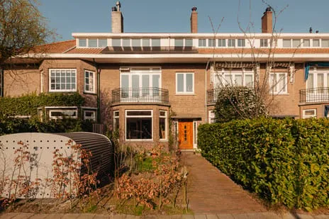 Tussenwoning te koop: Van Zuylen van Nijeveltstraat 86, De Deijl Wassenaar