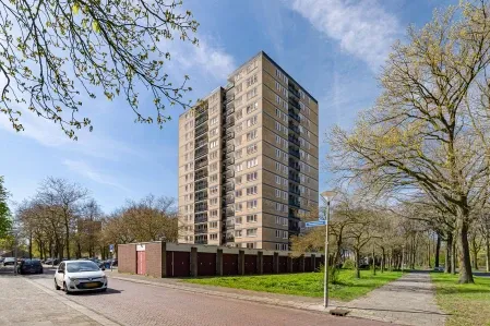 Appartement te koop: Vanekerstraat 241, Enschede
