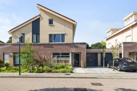 Tussenwoning te koop: Varda 8, Genoenhuis Geldrop