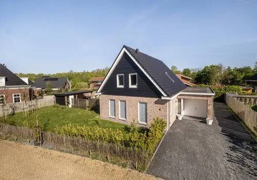Vrijstaande woning te koop: Varelsebeek 4, Buitengebied Biddinghuizen Biddinghuizen
