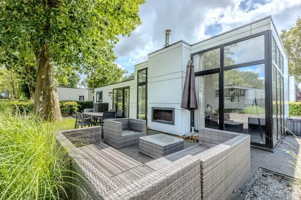 Vrijstaande woning te koop: Varelseweg 211-0206, Verspreide huizen Zuiderzeeland Hulshorst Hulshorst