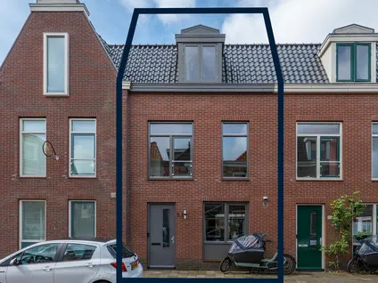 Tussenwoning te koop: Varnebroek 53, Nassaukwartier en Hout Alkmaar