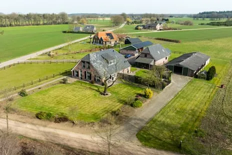 Appartement te koop: Varsselseweg 16, Verspreide huizen Dunsborg Hengelo (Ge)