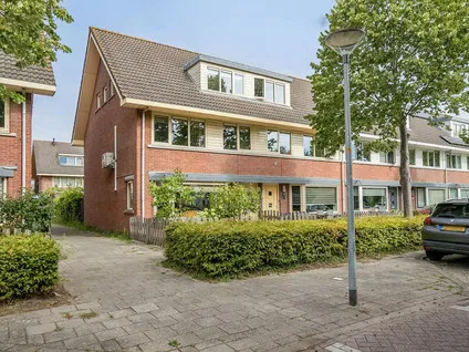 Hoekwoning te koop: Vasalisstraat 34, Literatuurwijk Midden-west Almere