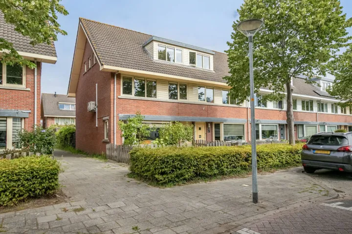Hoekwoning te koop: Vasalisstraat 34, Literatuurwijk Midden-west Almere