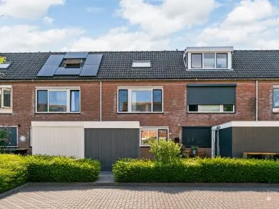 Tussenwoning te koop: Vecht 10, Heerhugowaard