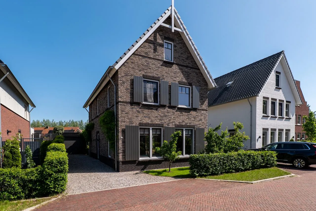 Vrijstaande woning te koop: Vecht en Veld 5, Vreeland