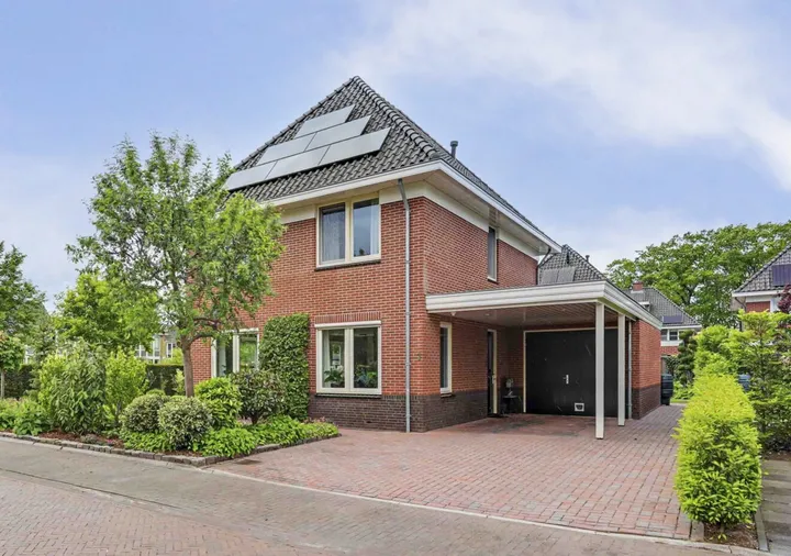 Vrijstaande woning te koop: Vechtstraat 1, Winterswijk-Noordoost Winterswijk
