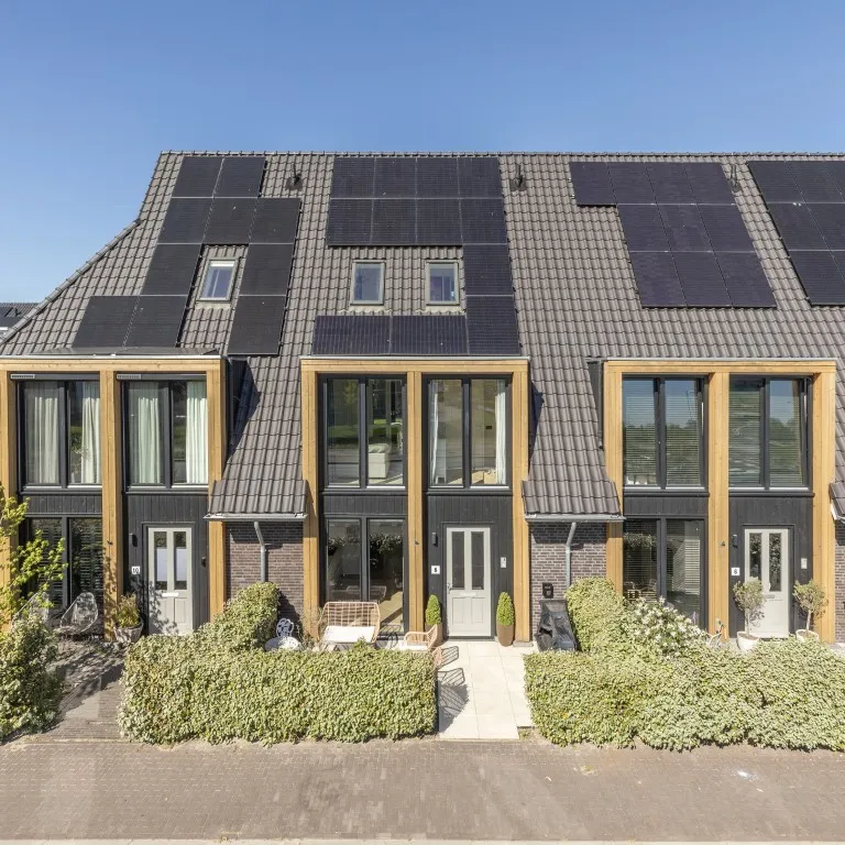 Tussenwoning te koop: Vechtstroomlaan 8, Weesp