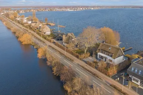 Vrijstaande woning te koop: Veendijk 16, Oud-Loosdrecht Loosdrecht