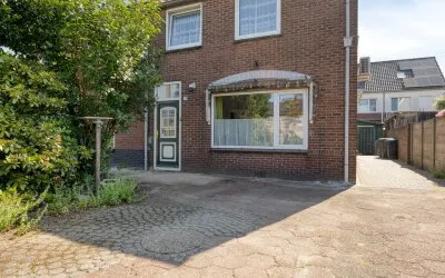 Vrijstaande woning te koop: Veenestraat 37, Bunschoten Bunschoten-Spakenburg