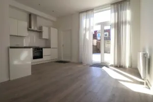 Woning te huur: Veenlantstraat, Liduinabuurt Schiedam
