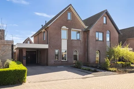 Twee-onder-één-kap te koop: Veenroede 15, Emmer-Erfscheidenveen Emmer-Compascuum