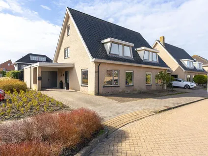 Hoekwoning te koop: Veenrug 82, Wognum Kreeklanden Wognum