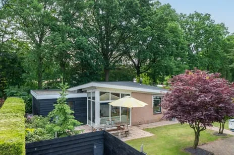 Detached house for sale: Veenwaterweg 3-5, Verspreide huizen Krachtighuizen en omgeving Putten