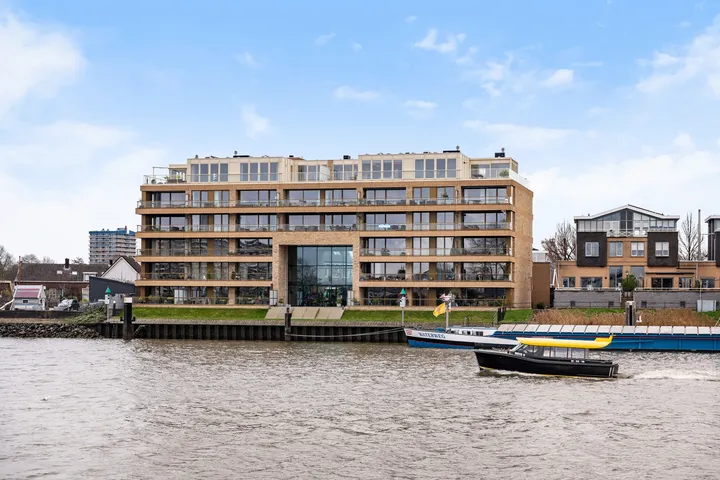Appartement te koop: Veerdam 11, Oud Krimpen Krimpen Aan Den Ijssel