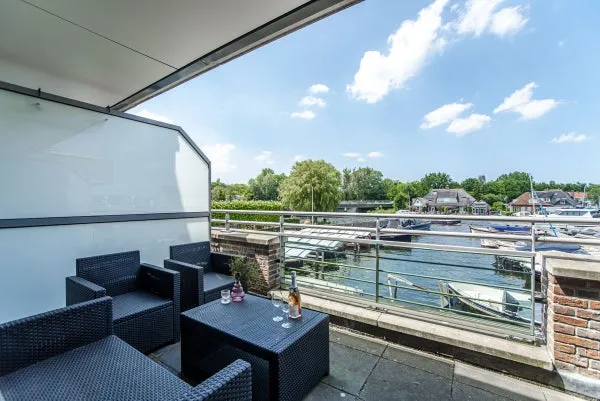 Woning te huur: Veerpolder, Warmond