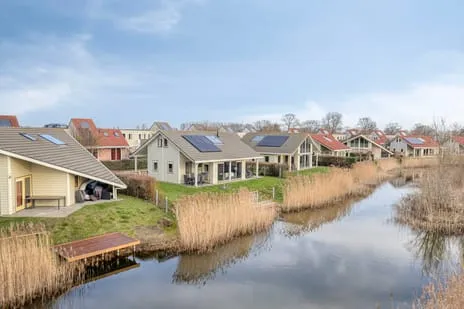 Woning te koop: Veerse Meerdreef 8, Verspreide huizen Kortgene Kortgene