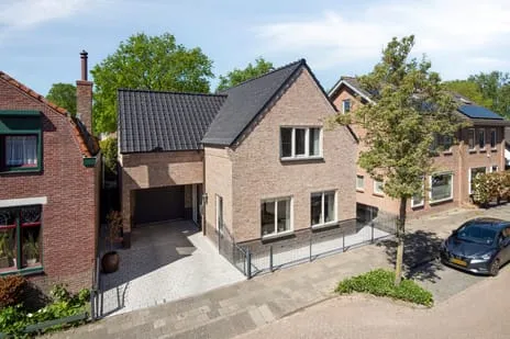 Vrijstaande woning te koop: Veerweg 11, Steenbergen-Centrum Steenbergen (Nb)