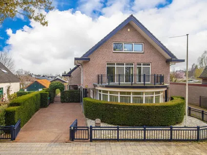 Vrijstaande woning te koop: Veerweg 71, Rheden