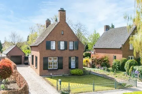 Vrijstaande woning te koop: Veestraat 19, Linne Linne