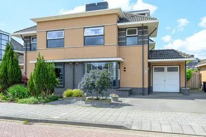 Twee-onder-één-kap te koop: Veldbeemd 26, Rietgras en omgeving De Goorn
