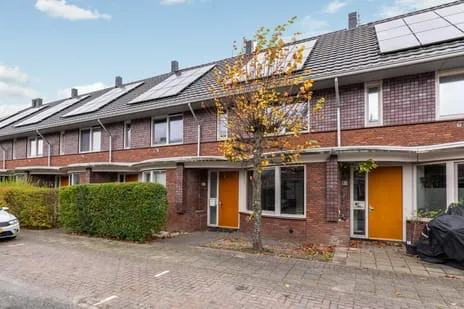 Tussenwoning te koop: Veldbloemlaan 87, Vleuterweide-West Vleuten