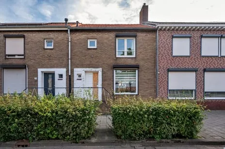 Tussenwoning te koop: Veldenseweg 68, Withuis Venlo