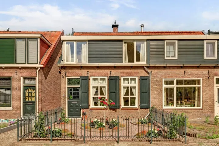 Twee-onder-één-kap te koop: Veldensteinlaan 6, Jaarsveld Jaarsveld