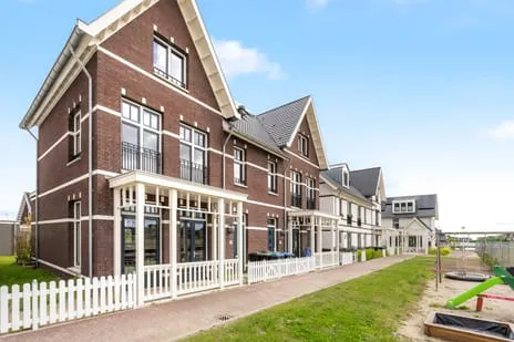 Twee-onder-één-kap te koop: Veldhuishof Noord 9, Lanenrijk Weesp