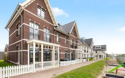 Twee-onder-één-kap te koop: Veldhuishof Noord 9, Lanenrijk Weesp