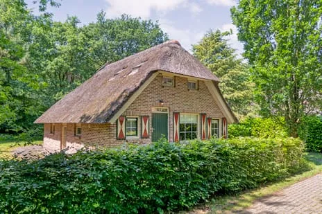 Vrijstaande woning te koop: Veldhuisweg 4-12, Verspreide huizen IJhorst Ijhorst
