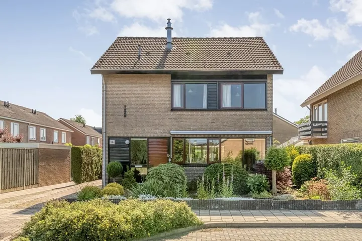 Vrijstaande woning te koop: Veldkampsweg 16, Veldkamp en Borchert Denekamp