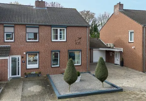 Tussenwoning te koop: Veldkuilstraat 50, Nulland Kerkrade